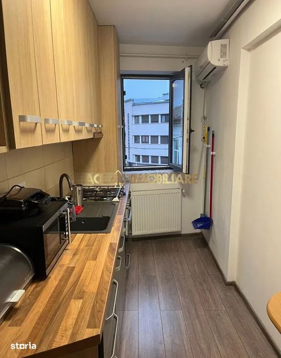2 Camere de inchiriat | Unirii | Metrou | Centrala Proprie