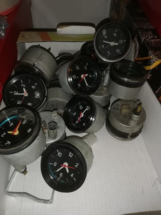 Авточасти ВАЗ-ЛАДА-НИВА-МОСКВИЧ.и.други части на склад.