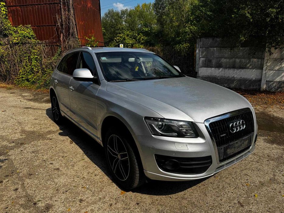 Dezmembrez Audi Q5 8R 3.0 tdi CCW 2010