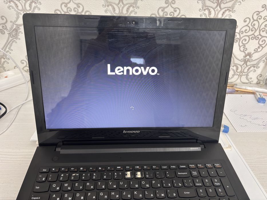 В продаже ноутбук Lenova