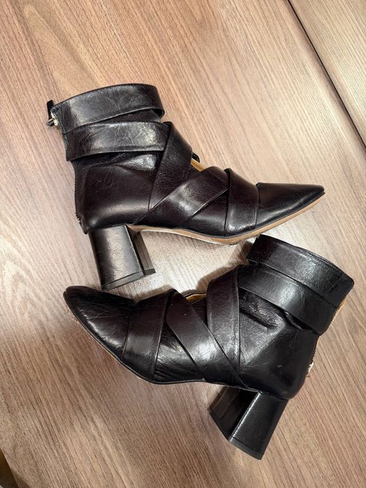 Ботинки от  Zara