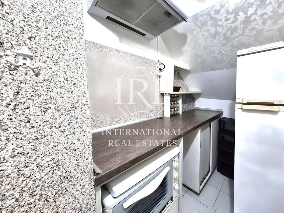 Продава се Тристаен апартамент в Варна, Погреби - 80 кв.м за 1782 €/кв.м - Снимка #9