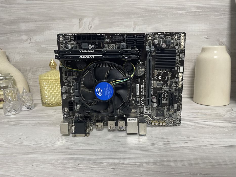 Combo placa de baza + procesor + memorii ram