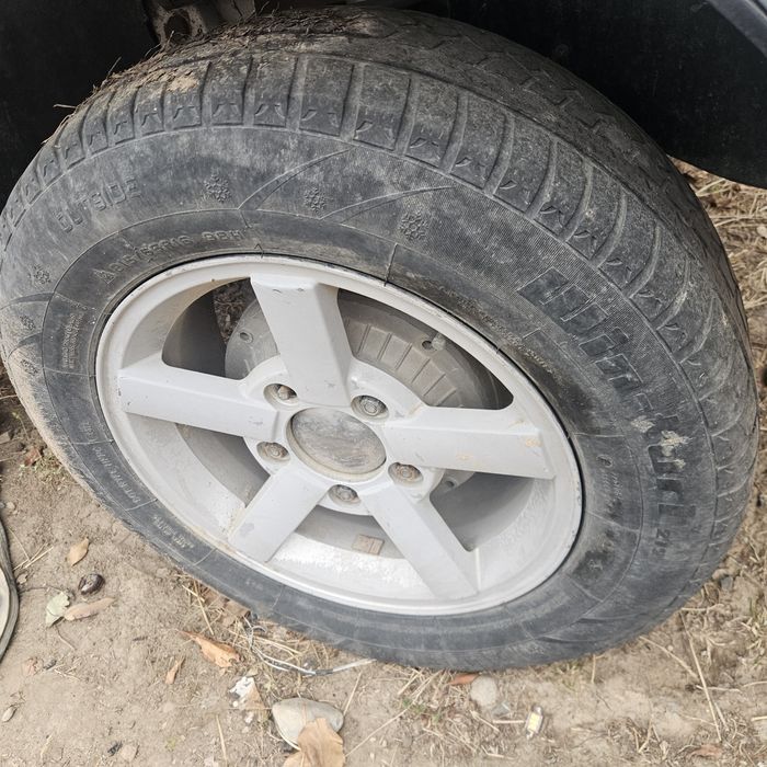 Титанка нива R 16