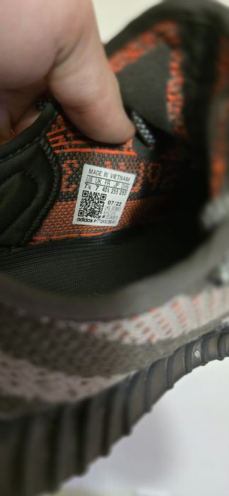Yeesy 350 v2 beluga carbon оригинални