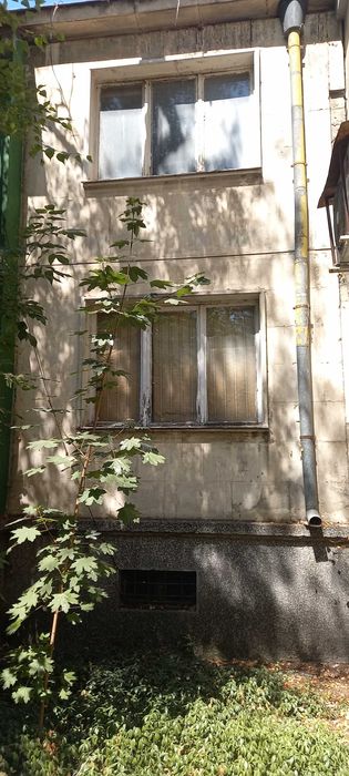 Продавам апартамент кв.Здравец