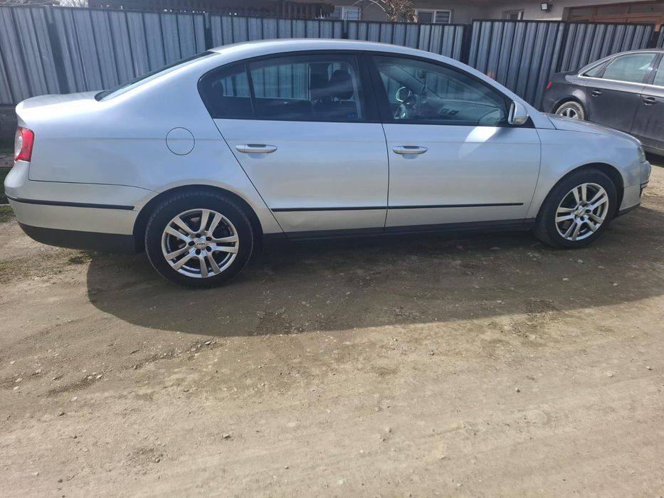 Vând Passat b6 2006 1.9 tdi