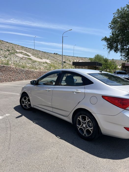 Продам Hyundai Accent