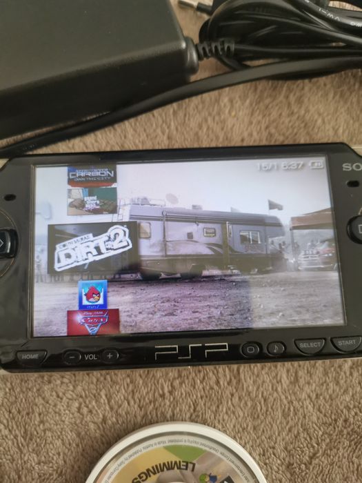 Игра PSP 2004 черно