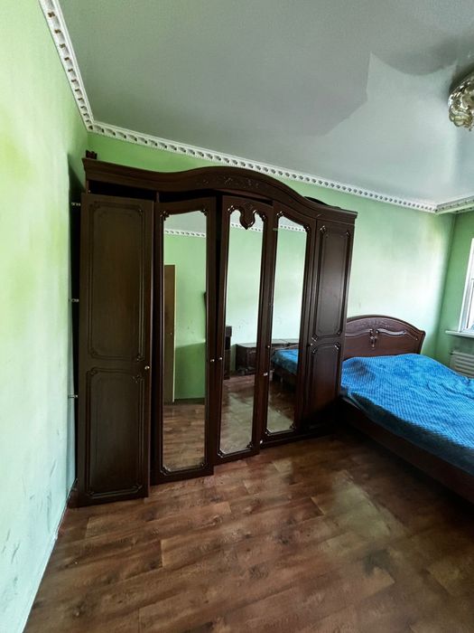 Спальний гарнитур