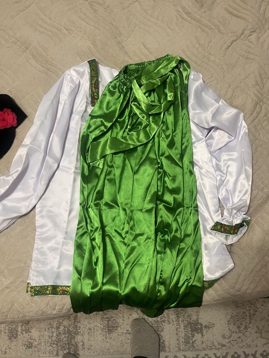 Продается костюм украинца