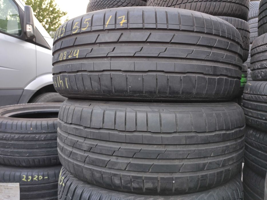 2бр Летни гуми 205 55 17 - Hankook - DOT 2024