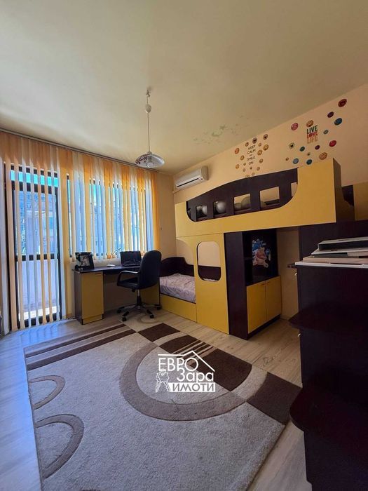 Продава се Четиристаен апартамент в Стара Загора, Център - 148 кв.м за 1345 €/кв.м - Снимка #10