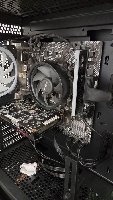 Kit ryzen 5 5600g cu placă de bază A 520m k