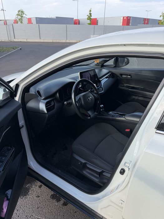 Vand Toyota C-HR 2019