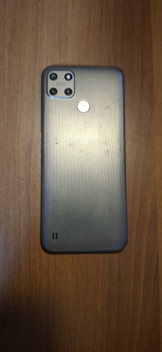 Телефон Realme c25y