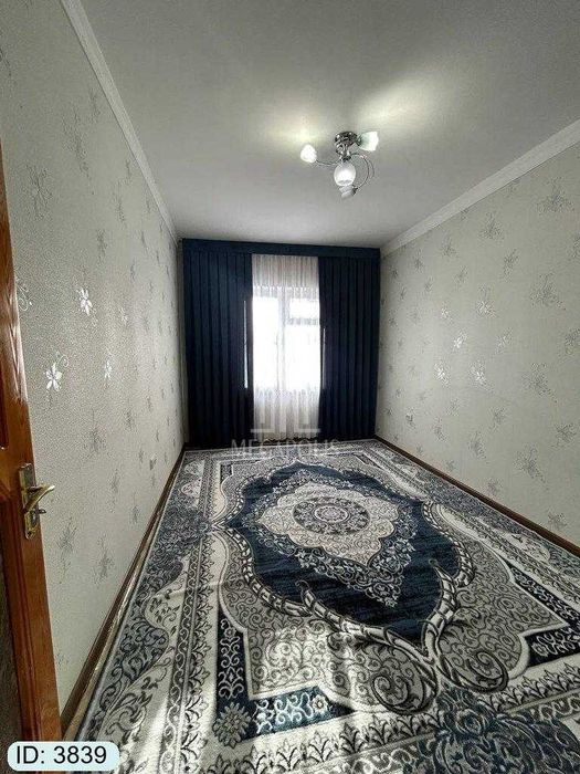 6 mikr alpomish tarafda 3 xona tayyor kvartira sotiladi №3839