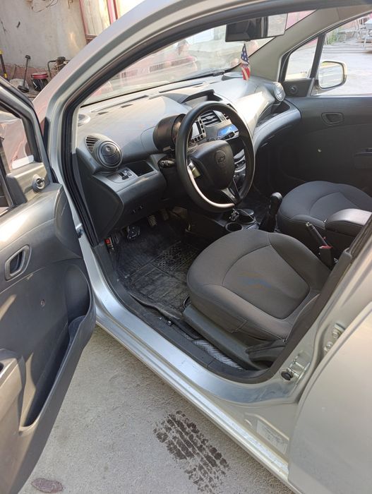 Holatı yaxshı pulı zarur barter varıant yuq