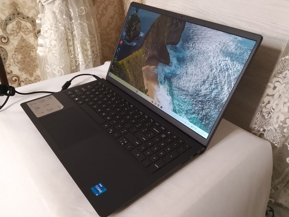 Продаётся ноутбук Dell