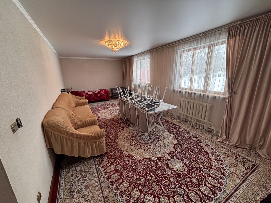 Продам дом в Кайназаре срочно