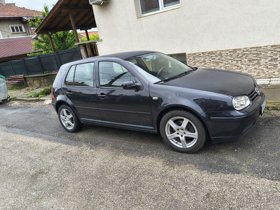 Кола Голф 4  2003 Г