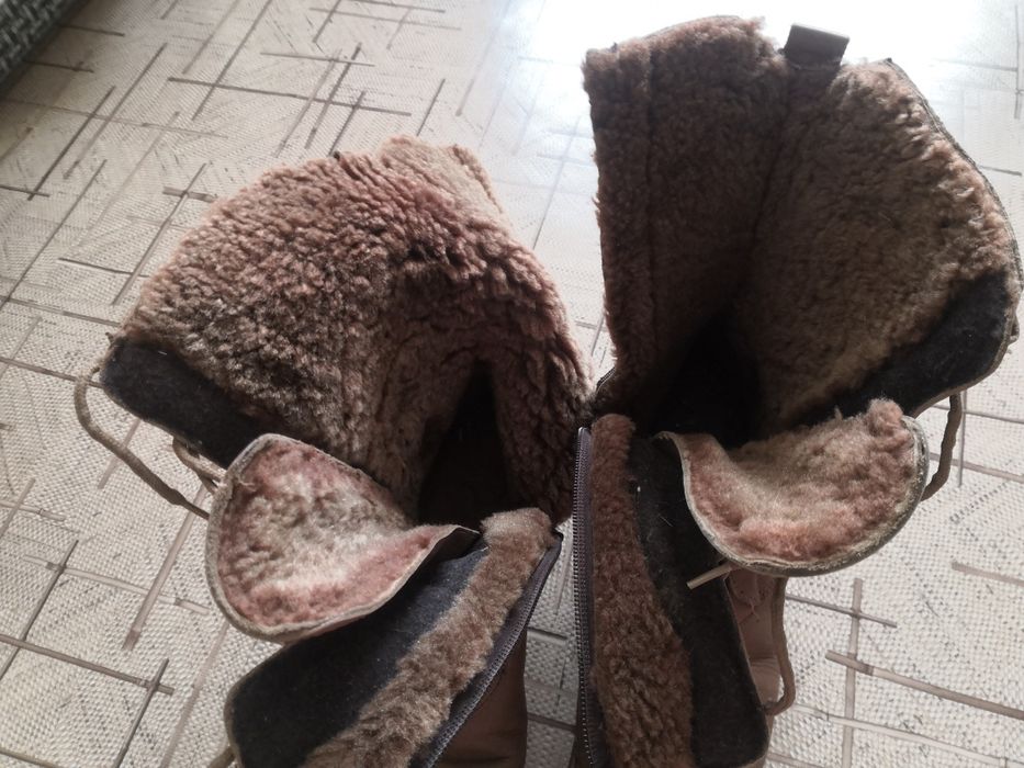 Продам зимние запоги