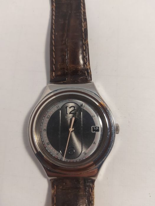 Щвейцарские кварцевые часы swatch