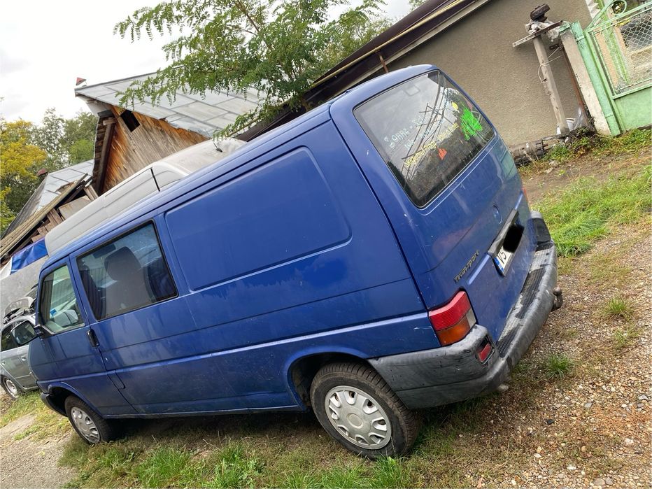 Volkswagen Transporter 2003 diesel, 1.833 € — imagine 2