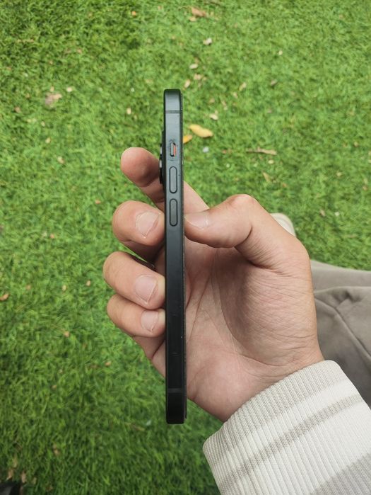 Apple iPhone 15 black 88% отличное состояние
