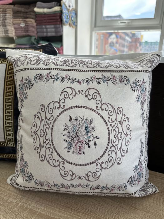 Декоративные наволочки декор