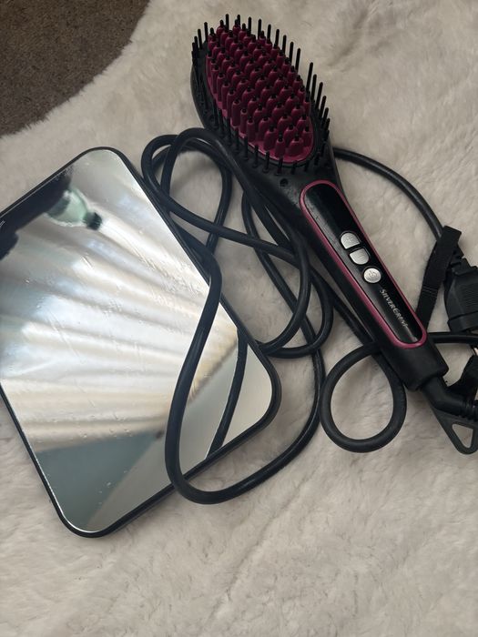 Четка за изправяне за коса