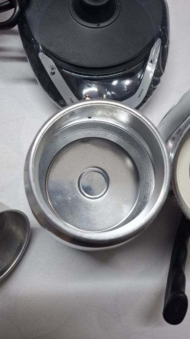 Електрическа кафе машина Bialetti Moka Timer (365 W, сребриста)