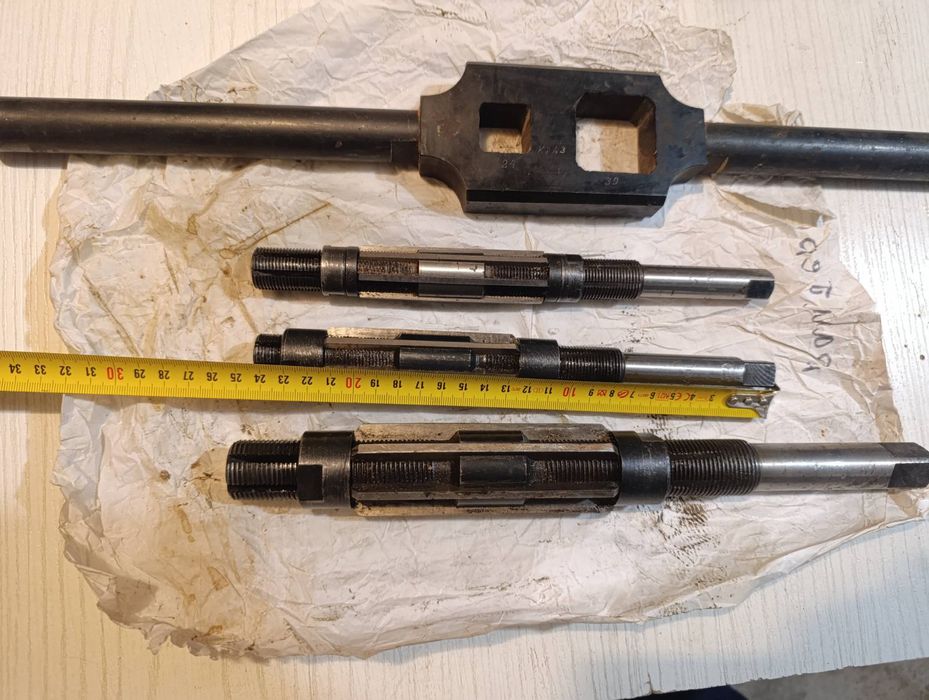 Раздвижен райбер и върток