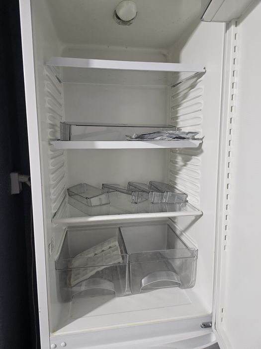 Продам холодильник атлант 50000