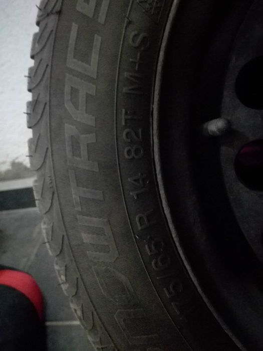 Зимни гуми Vredstein 175/65/R14 DOT 2023 с джанти