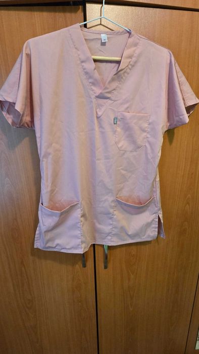 Медицинска униформа