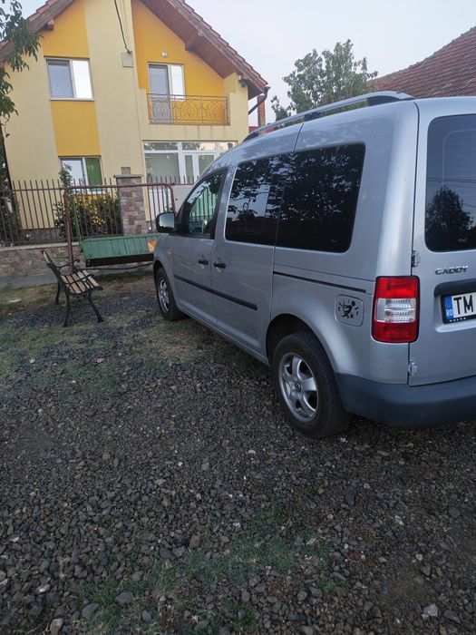 Vând VW Caddy 2009