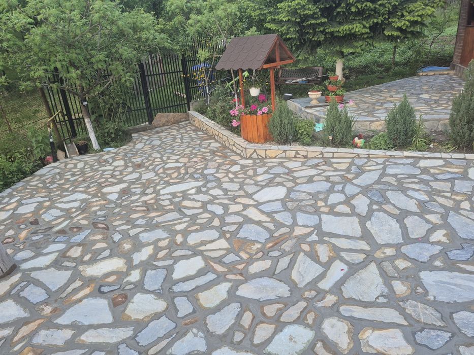 Vand si montez piatra