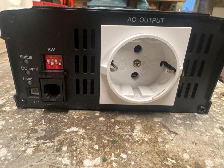 Invertor 48v  MW Mean Well
 NTS-750-248EU