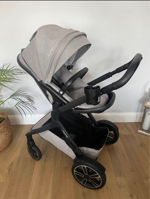 Двойна количка за породени