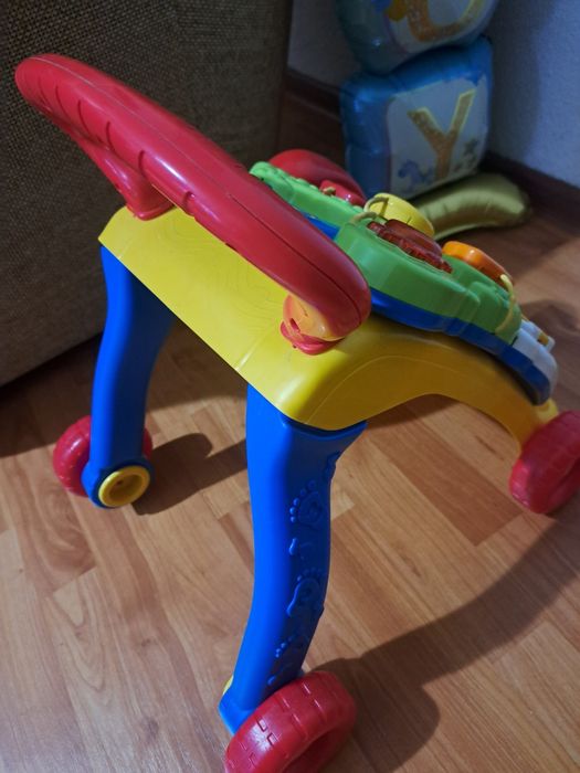 Vând antemergator folosit f putin,doar in casa!