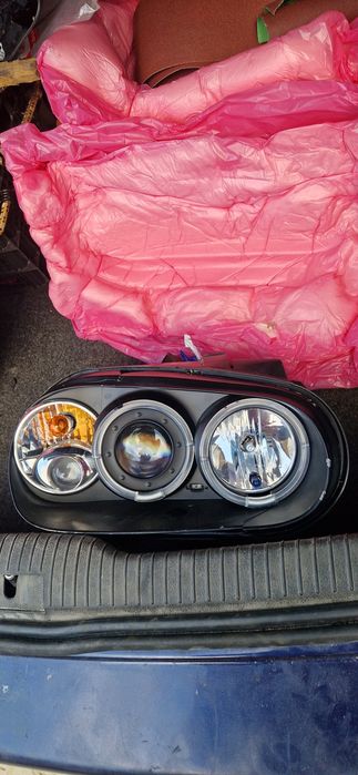 Vand 4 faruri de golf 4