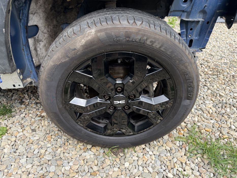 Vand 4 roti-jante aliaj Dacia Duster 2021/2024 215/60/R17