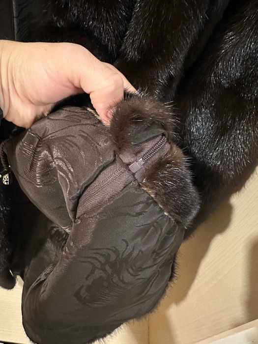 Продам норковую шубу