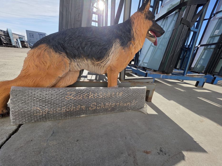 Ciobanesc germen figurina