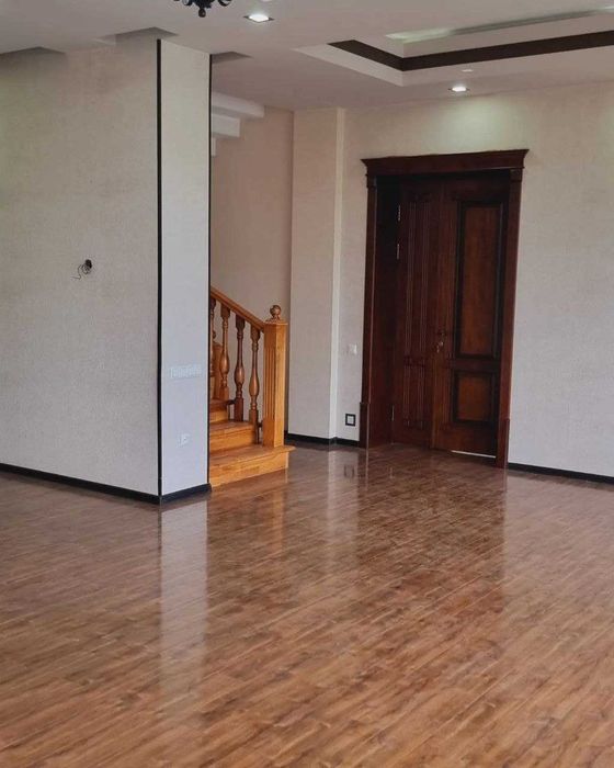 Новый дом 7 соток, 3 этажа, ор-р Дендропарт, кафе Парвоз=