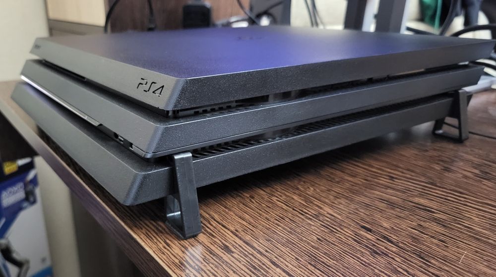 PS4 Pro MODAT cu Goldhen model CUH-7216B