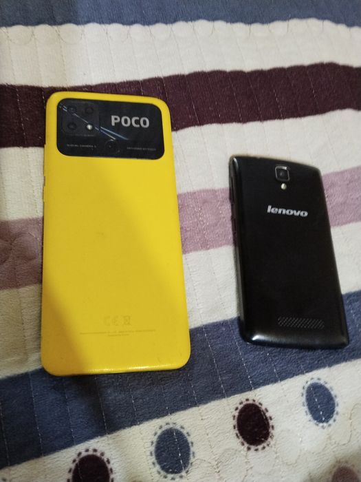 Продам телефоны .