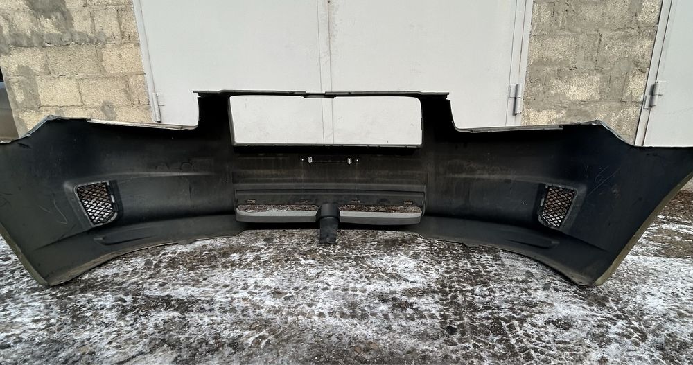 Бампер Subaru Forester