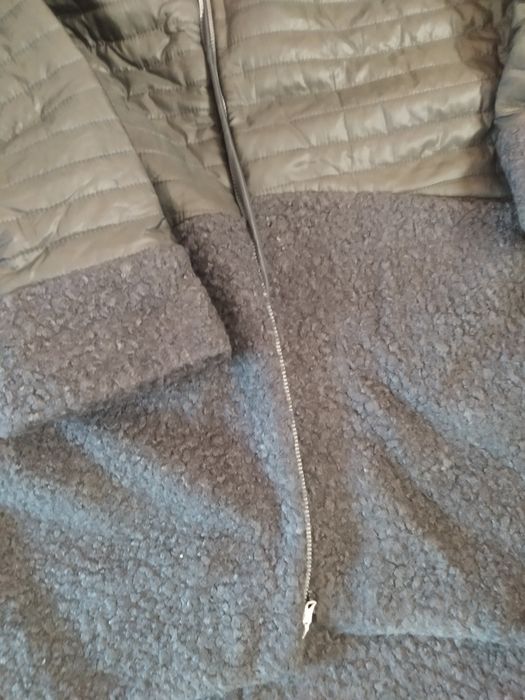 Куртка женская 60размер